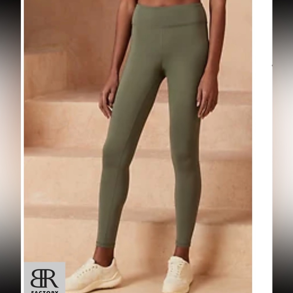 NWTs Banana Republic Factory Hi Rise Soft Brushed Legging Sz L